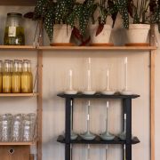 product gp cp blk graypants charging tray moodimage jpg