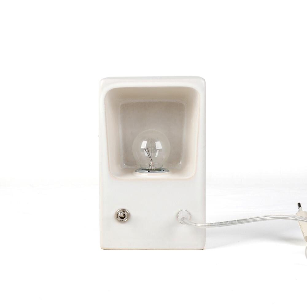 Piet Hein Eek One Mold Lamp white front jpg