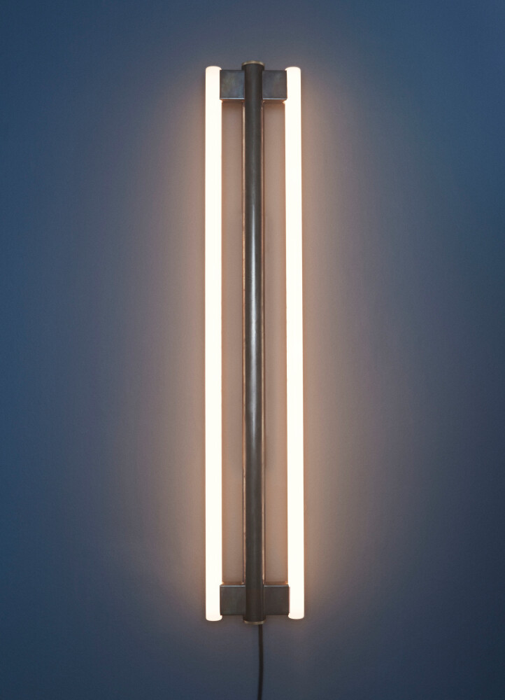 Eiffel Wall Light Double mood image jpg