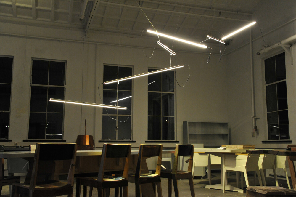PHE line lamp brass moodimage jpg